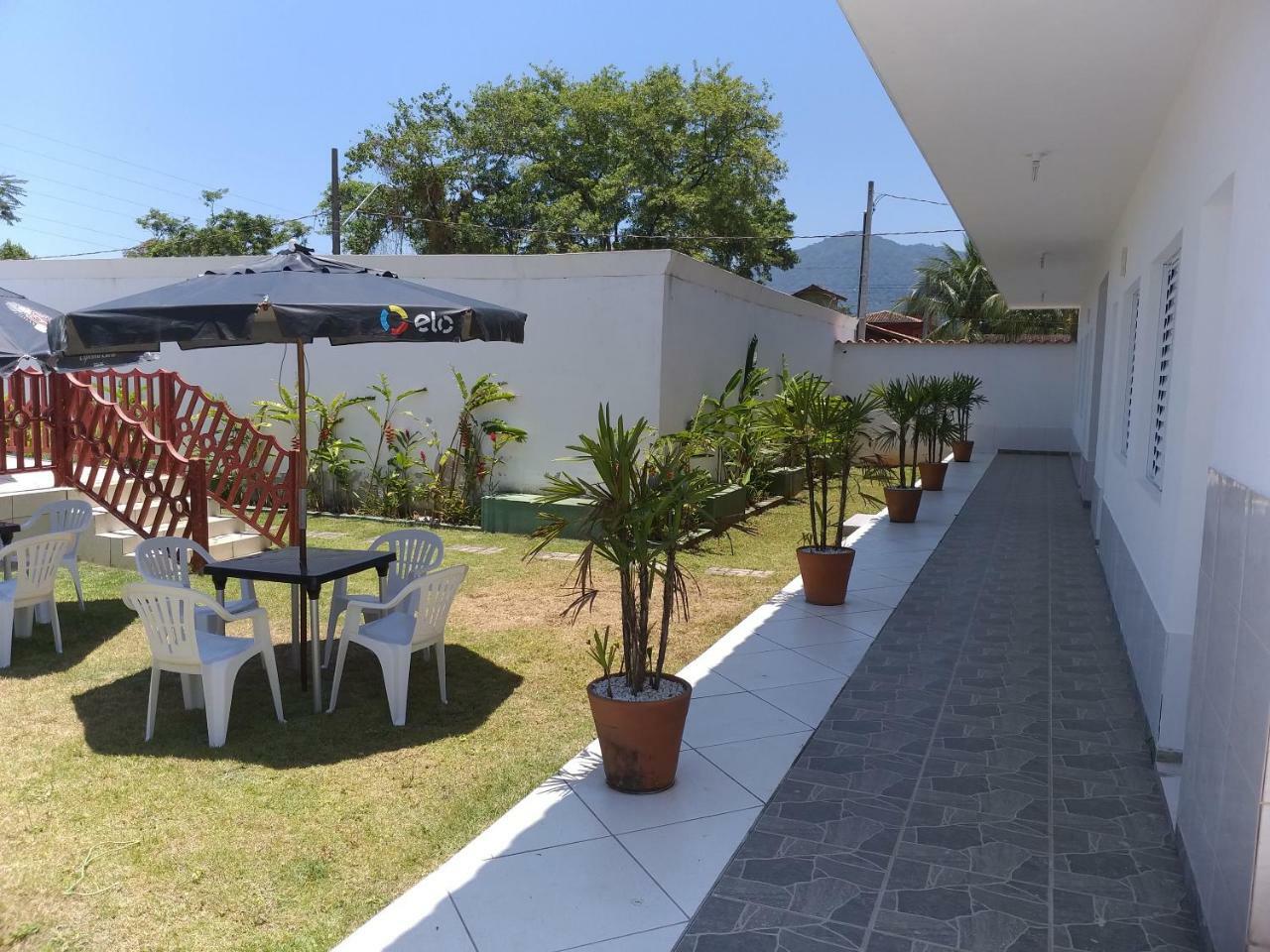 Estudio Em Maresias Com Ar Condicionado E Piscina Ngoại thất bức ảnh